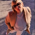 Profile picture for user Ladyweb