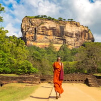 sigyria rock sri lanka