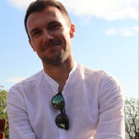 Profile picture for user adrianchitoroga