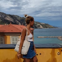 Profile picture for user chloe.nsr