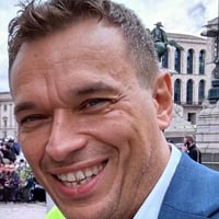 Profile picture for user Livro