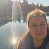 Profile picture for user Mara F.