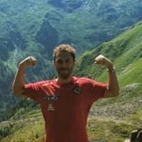 Profile picture for user Simone_Nbm