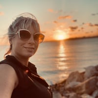 Profile picture for user V@nto