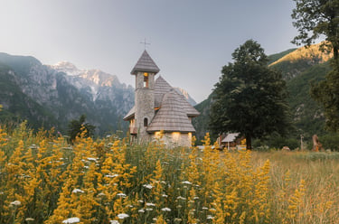 albania trekking 