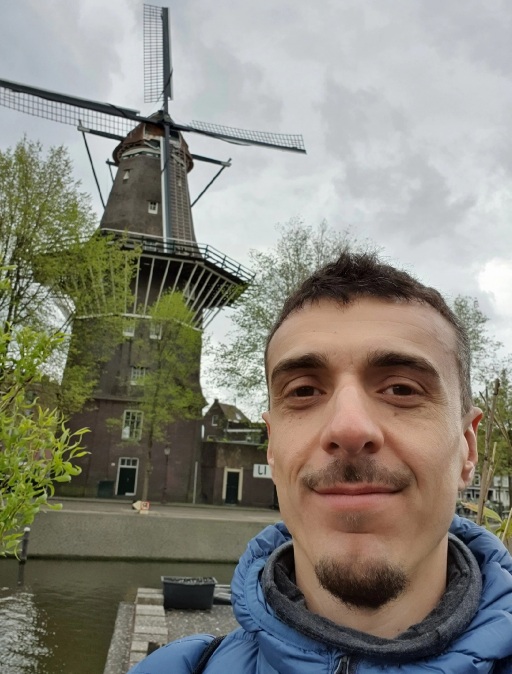 Profile picture for user Filo23