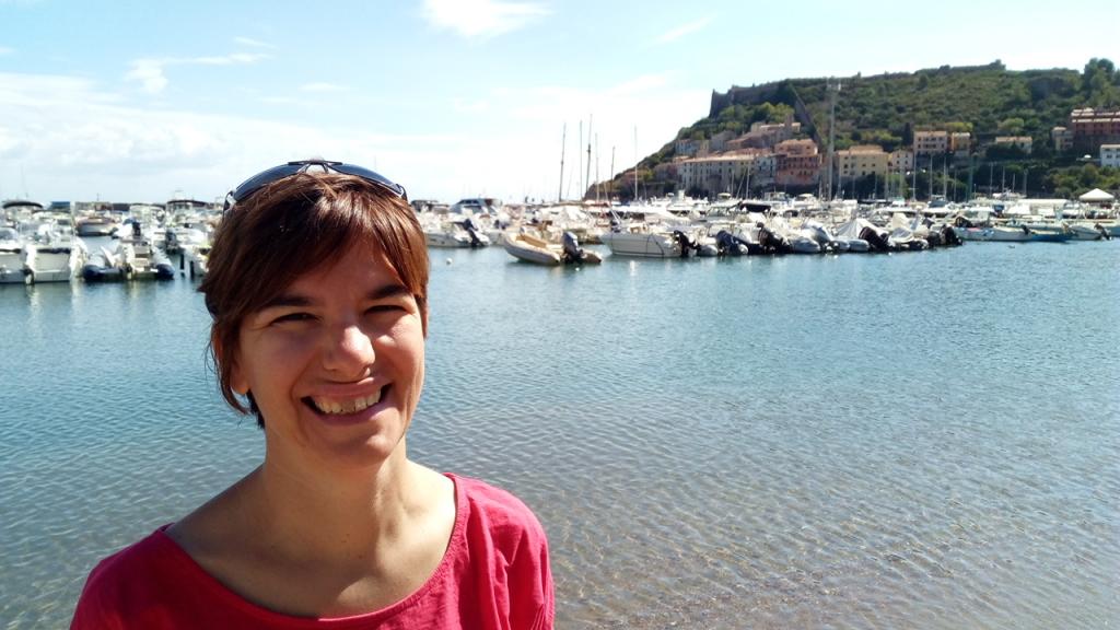 Profile picture for user Lucia_Z