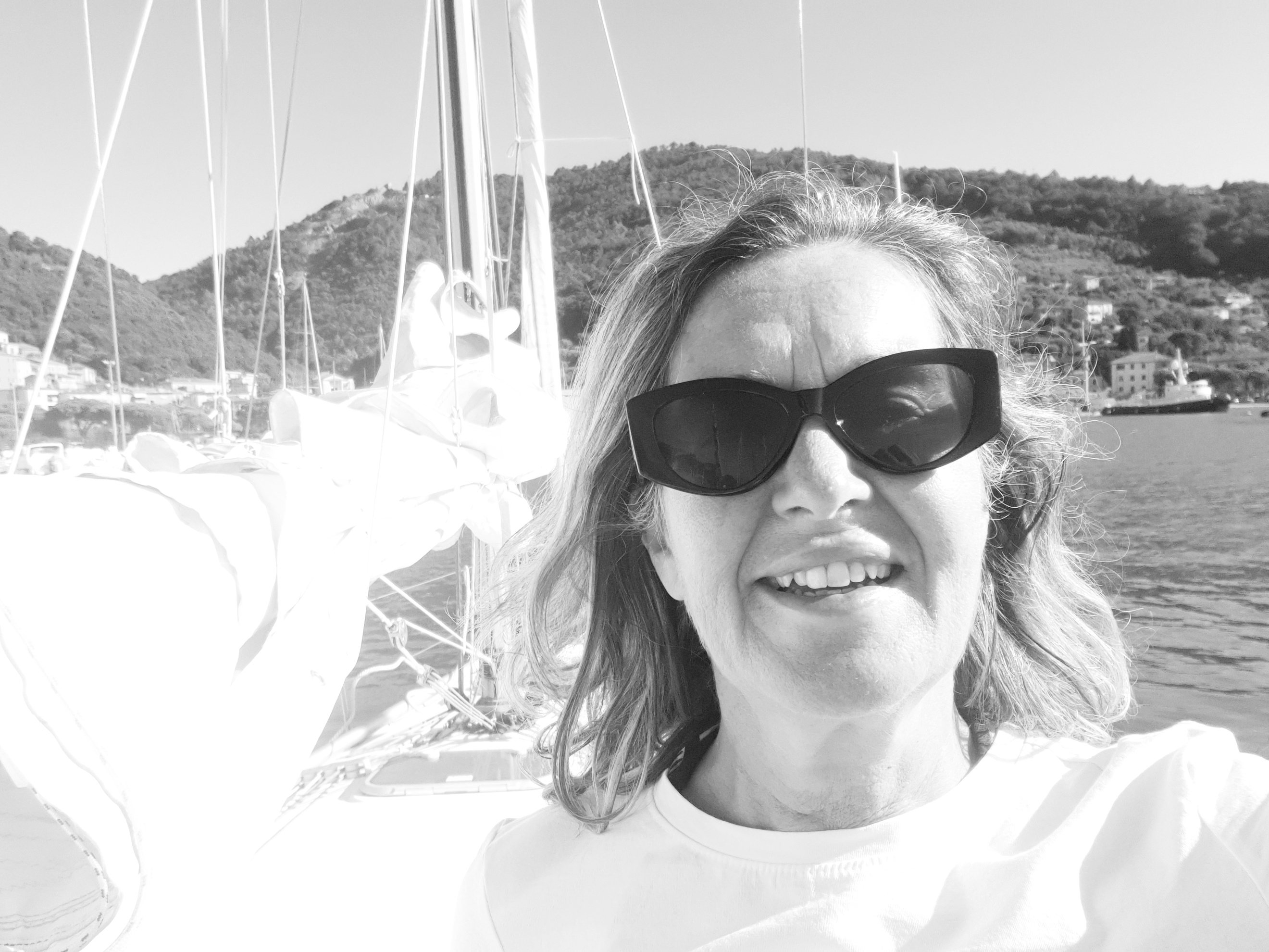 Profile picture for user MONICA STELLA