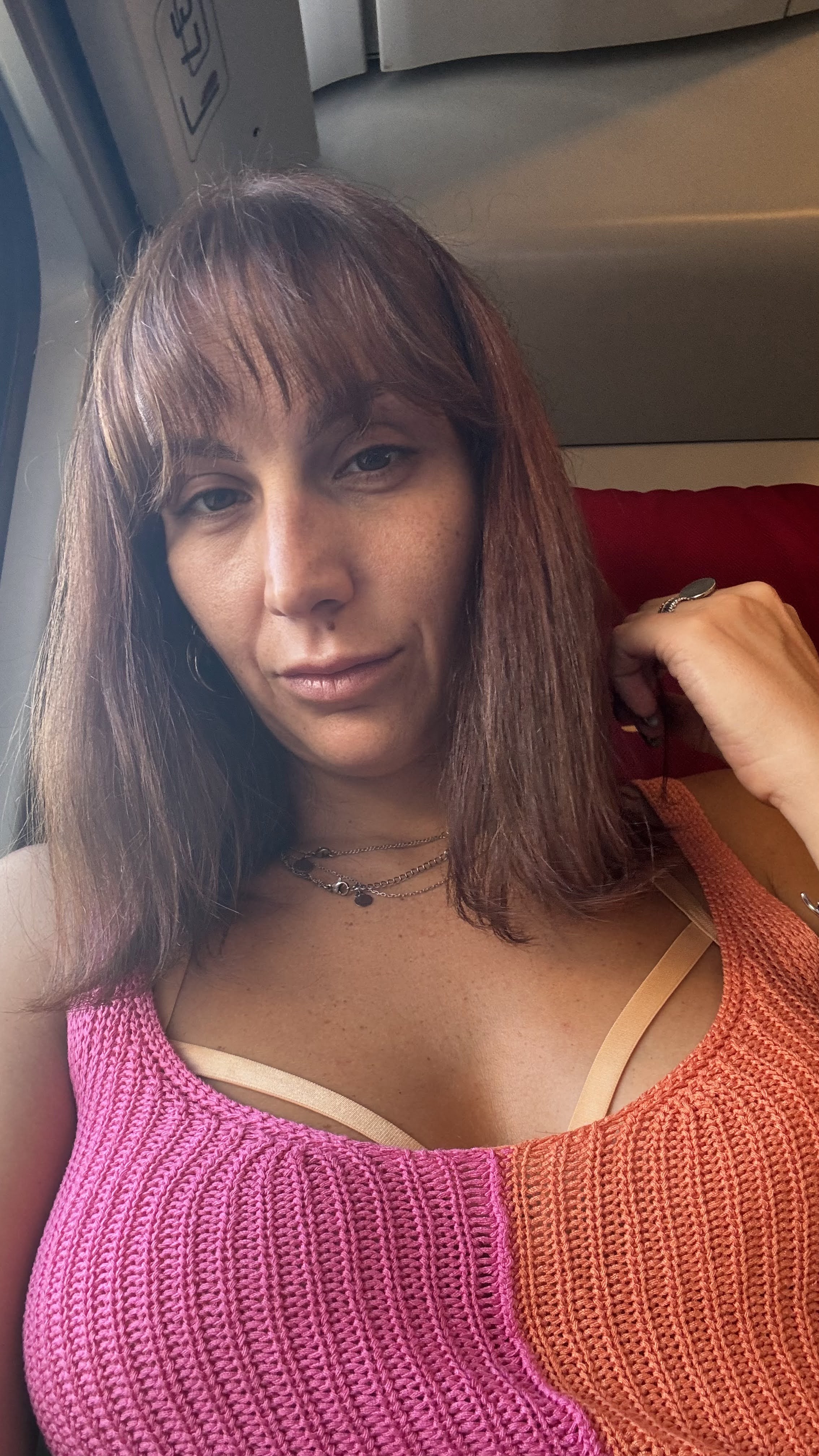 Profile picture for user Sissy_Van