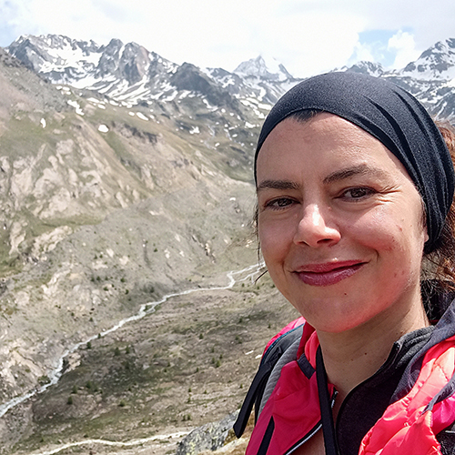 Profile picture for user bet