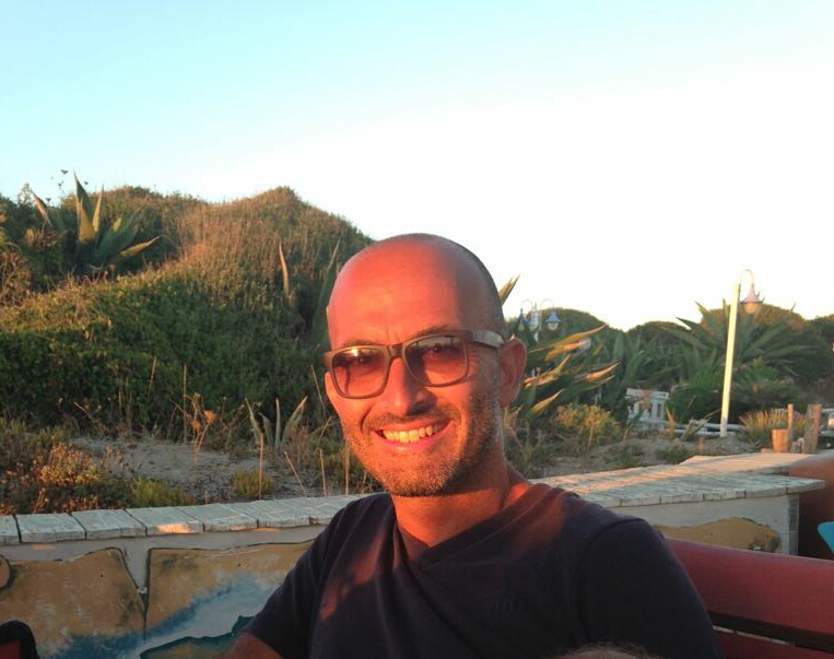 Profile picture for user Massimo1971RM