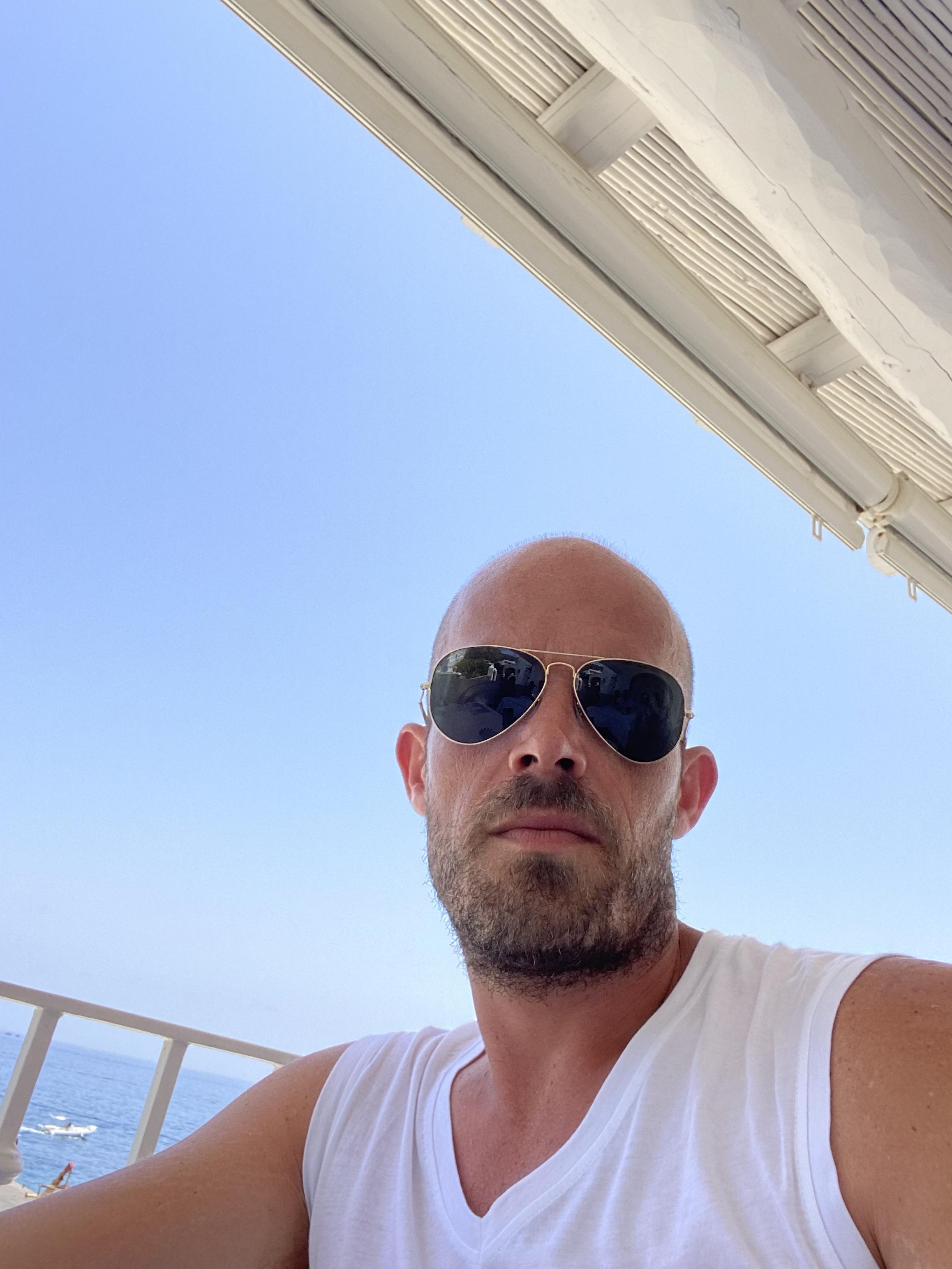 Profile picture for user Thomas79