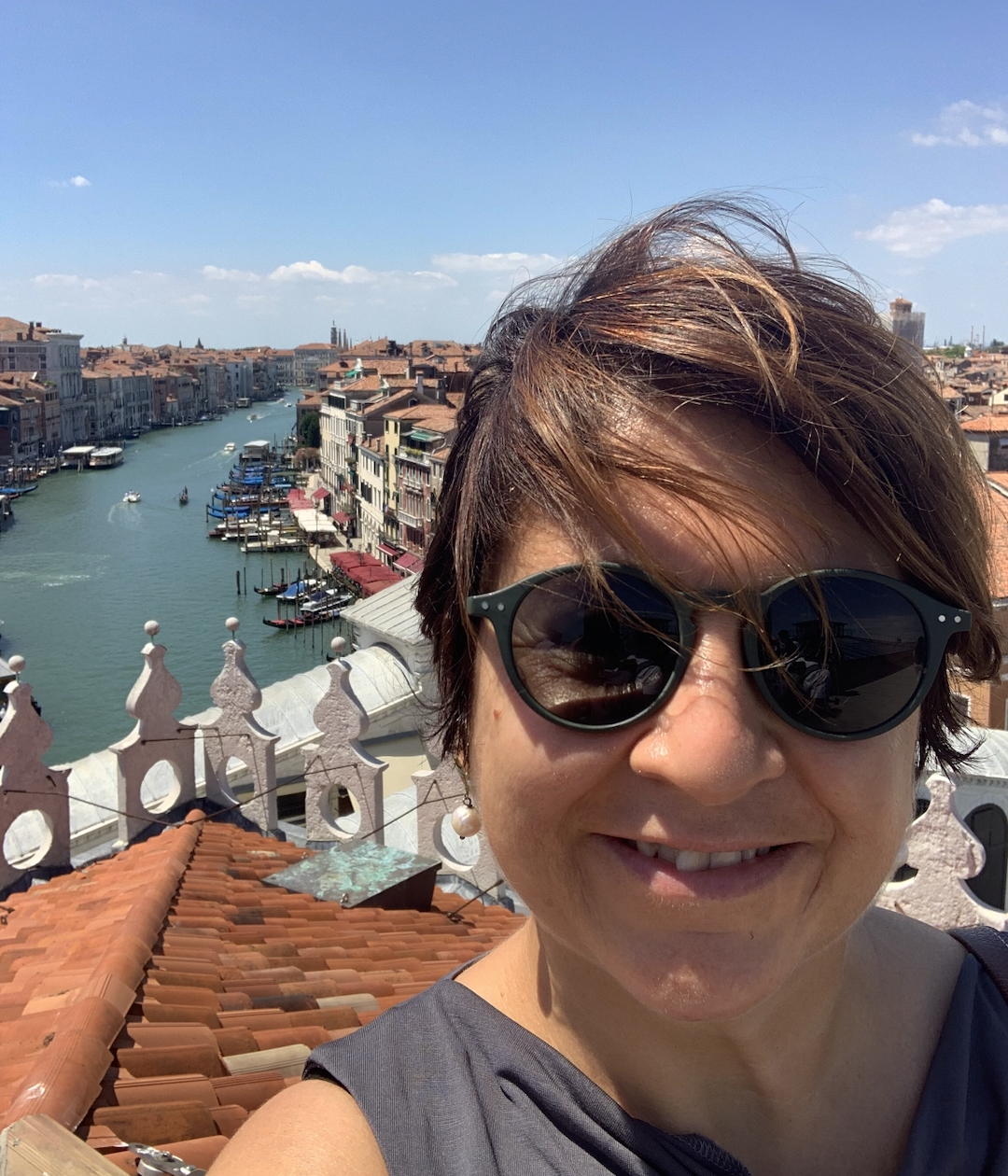 Profile picture for user Mon_ica